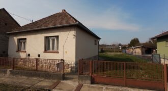 Ruhiges Dorfhaus in Südungarn